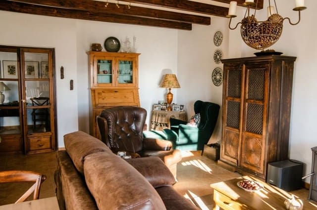 3 slaapkamer Huis te koop in Pórtugos met garage - € 239.000 (Ref: 9599712)