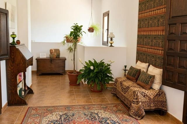 3 slaapkamer Huis te koop in Pórtugos met garage - € 239.000 (Ref: 9599712)