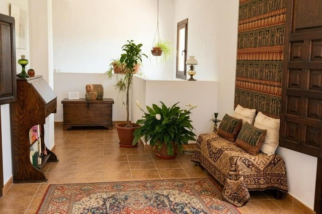 3 slaapkamer Huis te koop in Pórtugos met garage - € 239.000 (Ref: 9599712)