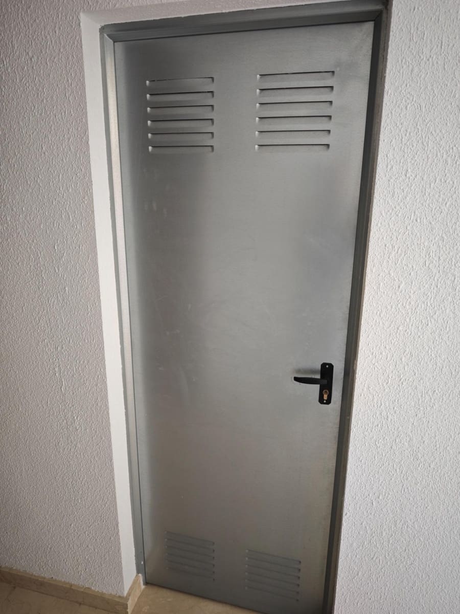 Piso de 2 habitaciones en Fuengirola en venta con piscina garaje - 520.000 € (Ref: 9605201)