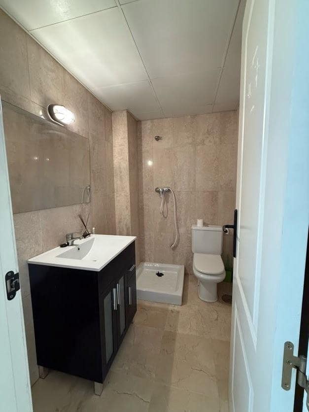 2 bedroom Flat for sale in Estepona - € 320,000 (Ref: 9616088)