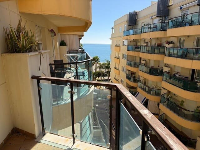 2 bedroom Flat for sale in Puerto de Estepona, Estepona - € 320,000 (Ref: 9616088)