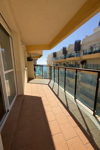 2 bedroom Flat for sale in Puerto de Estepona, Estepona - € 320,000 (Ref: 9616088)