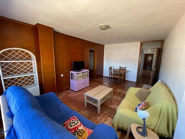 4 Zimmer Wohnung zu vermieten in Málaga Stadt - 1.350 € (Ref: 9616089)