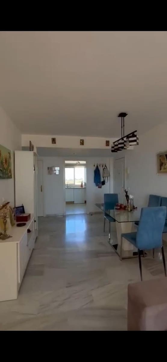 3 sovrum Lägenhet att hyra i Riviera del Sol - 1 200 € (Ref: 9616090)