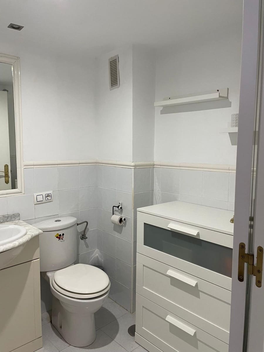 3 sovrum Lägenhet att hyra i Riviera del Sol - 1 200 € (Ref: 9616090)