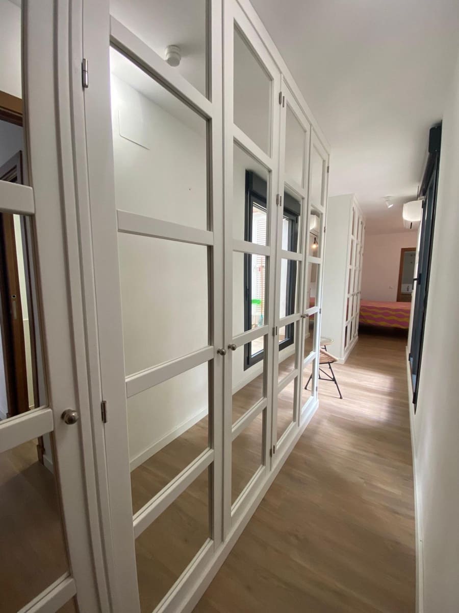 2 bedroom Flat for rent in Malaga city - € 1,400 (Ref: 9619514)