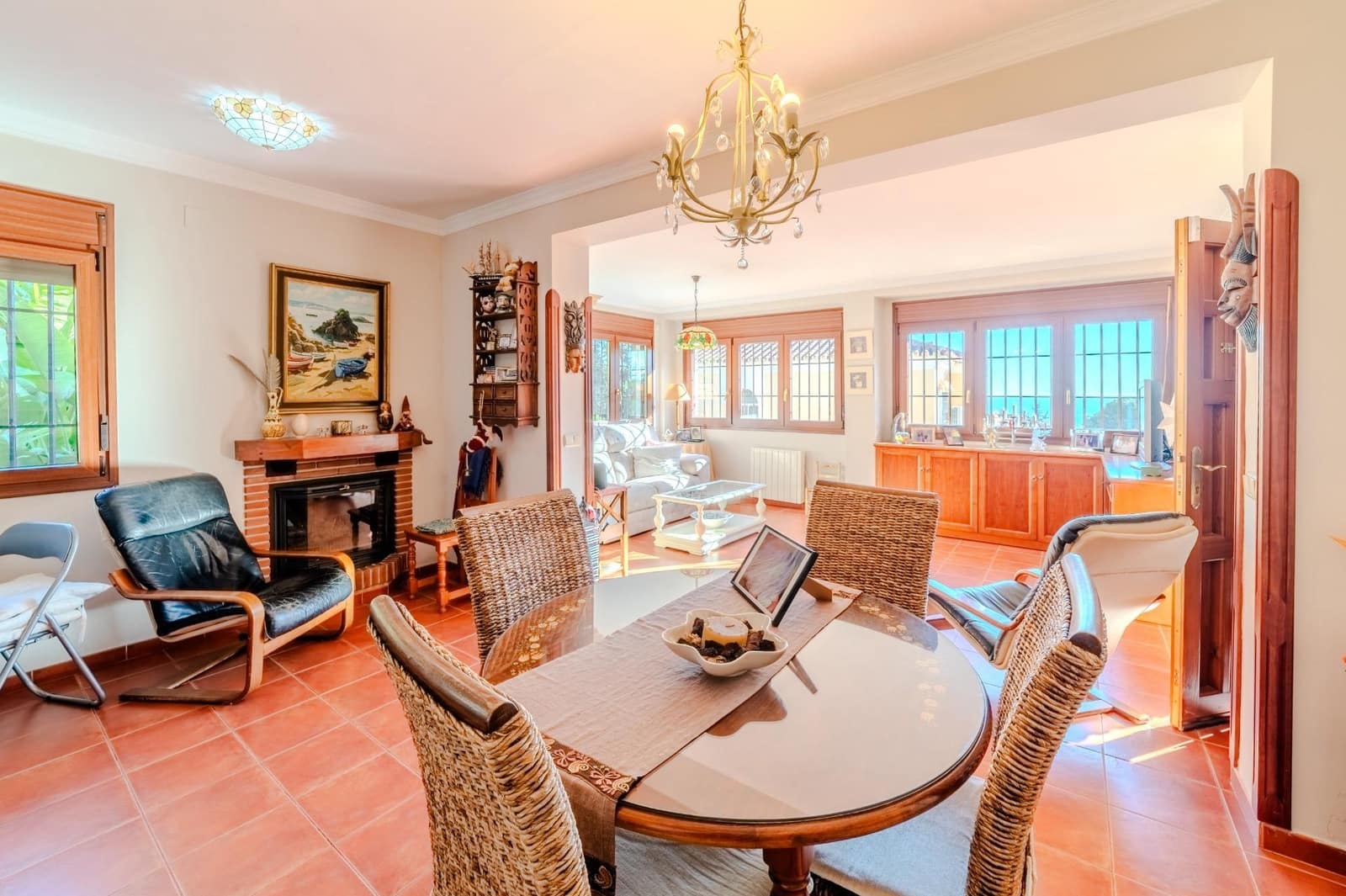 4 bedroom Villa for sale in La Cala del Moral with garage - € 740,000 (Ref: 9625925)