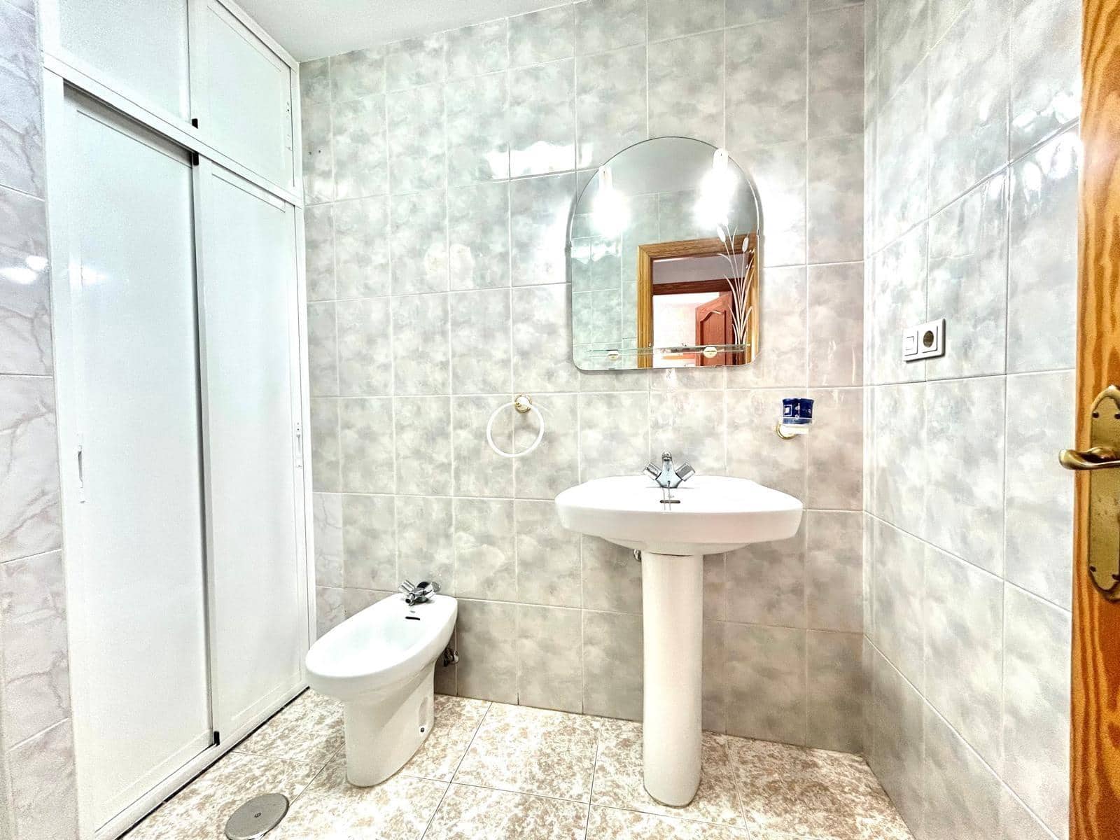 2 makuuhuone Huvila myytävänä paikassa Puerto de la Torre - 318 000 € (Ref: 9634542)