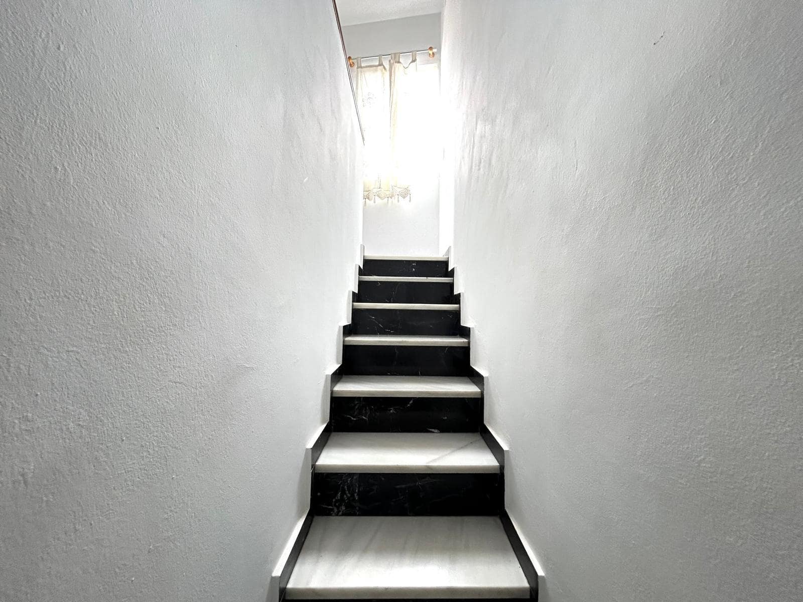 2 makuuhuone Huvila myytävänä paikassa Puerto de la Torre - 318 000 € (Ref: 9634542)