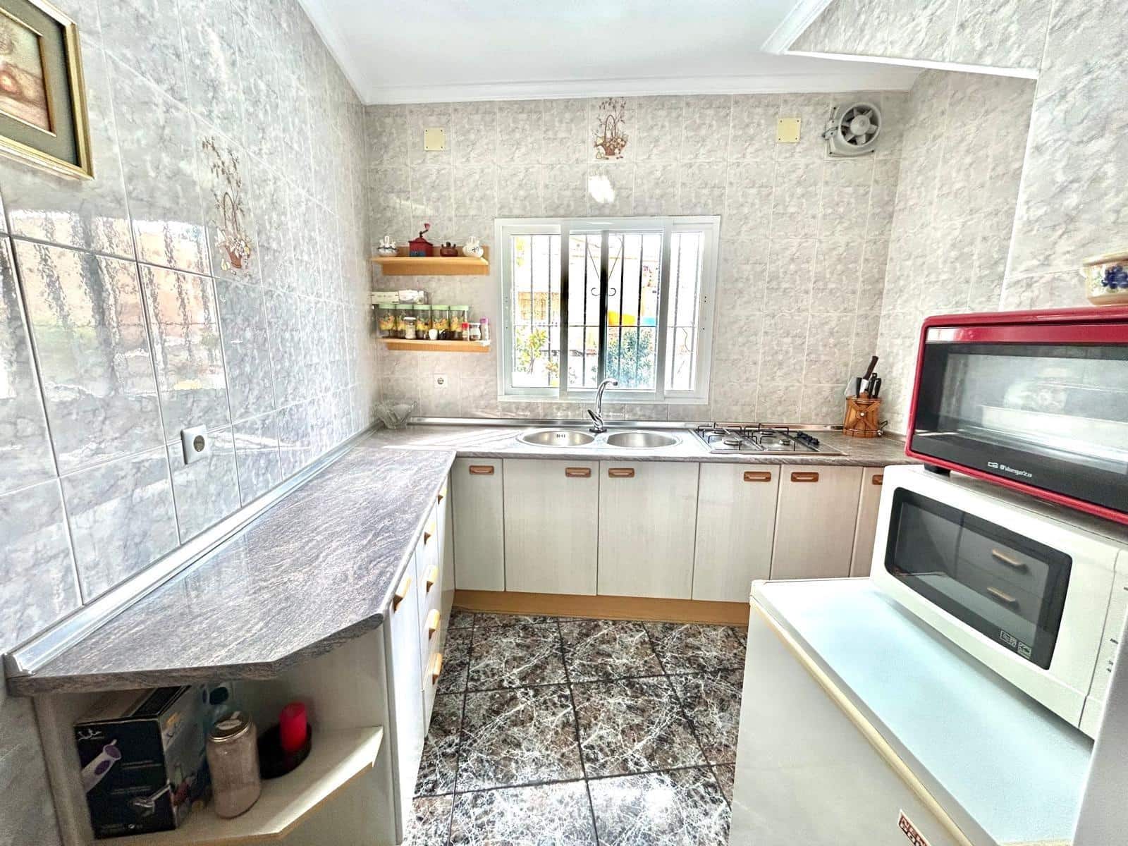 2 makuuhuone Huvila myytävänä paikassa Puerto de la Torre - 318 000 € (Ref: 9634542)