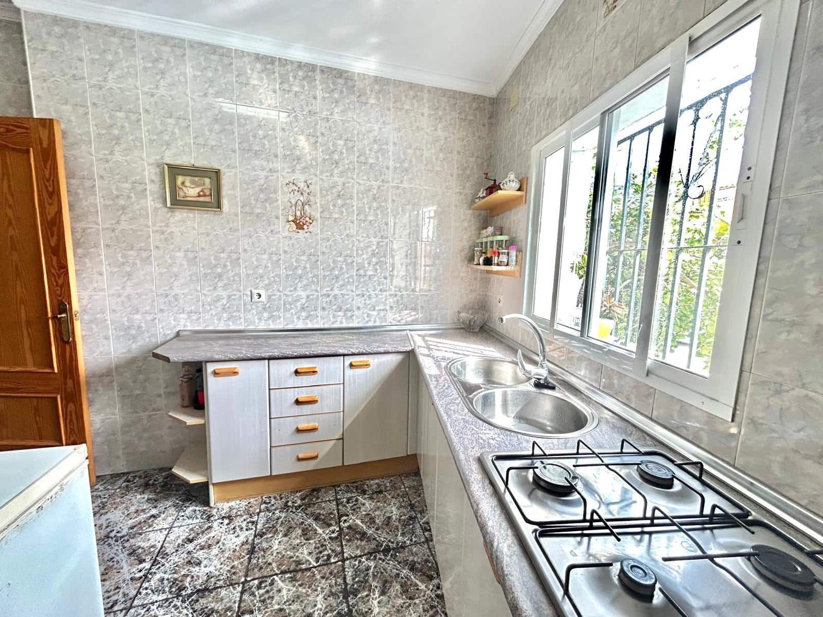 2 makuuhuone Huvila myytävänä paikassa Puerto de la Torre - 318 000 € (Ref: 9634542)