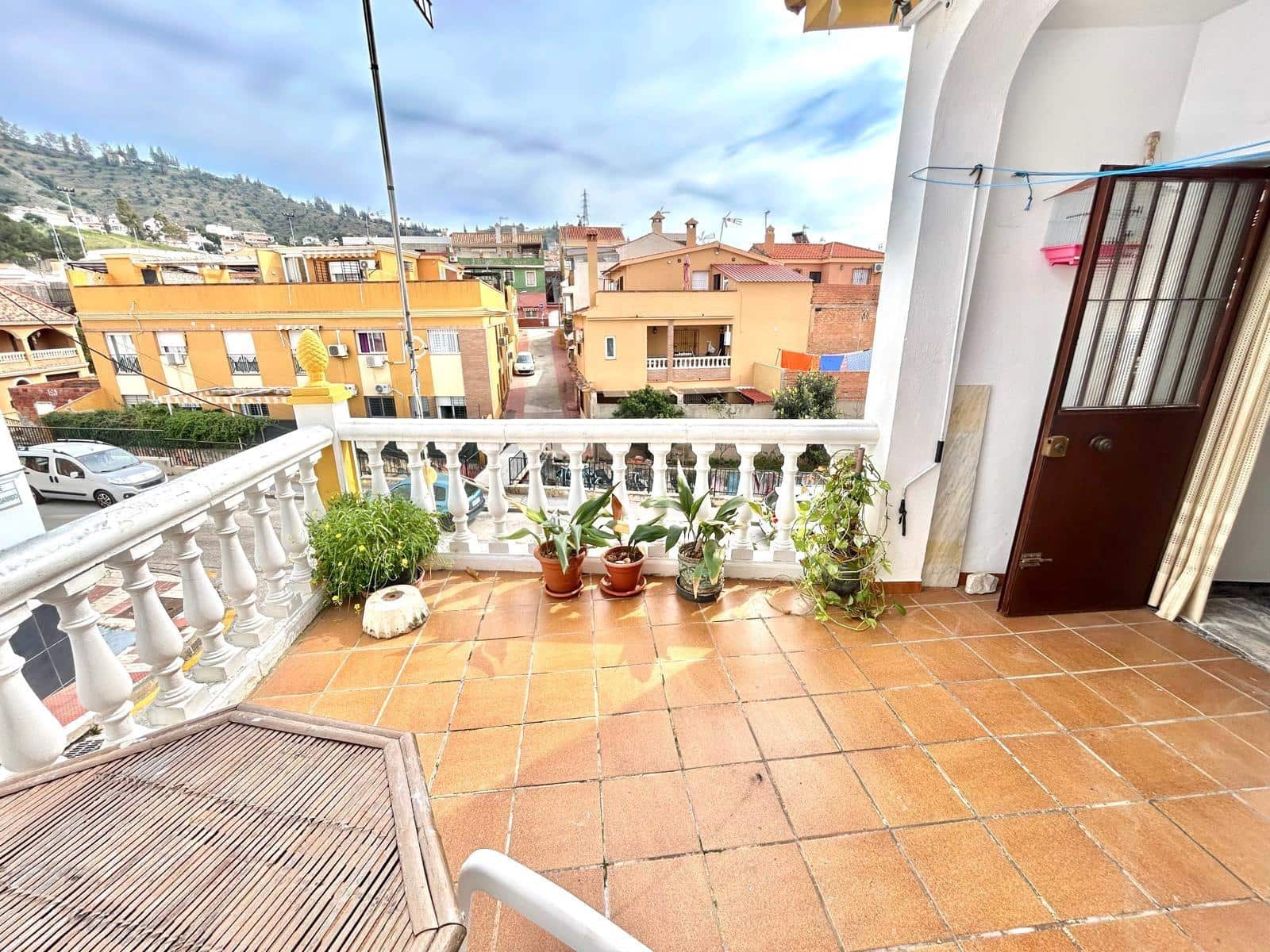 2 makuuhuone Huvila myytävänä paikassa Puerto de la Torre - 318 000 € (Ref: 9634542)