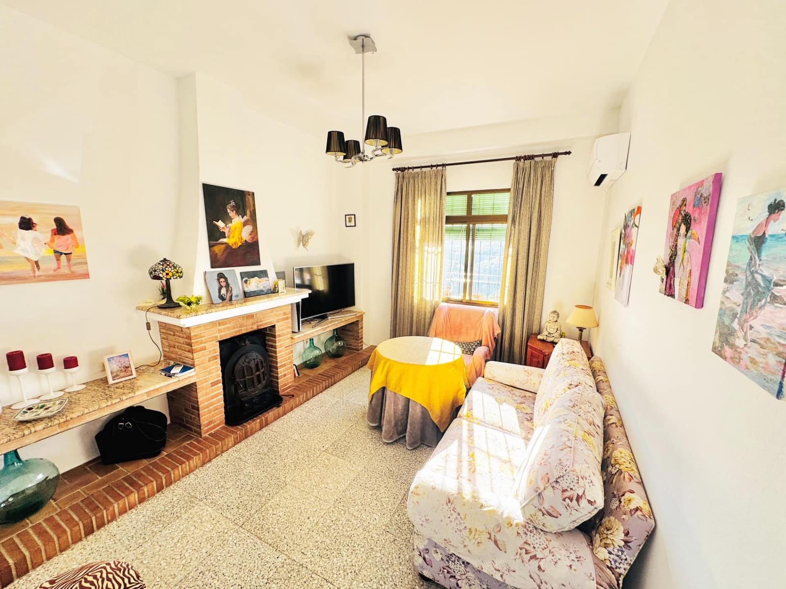 10 bedroom Townhouse for sale in Frigiliana with garage - € 840,000 (Ref: 9634543)