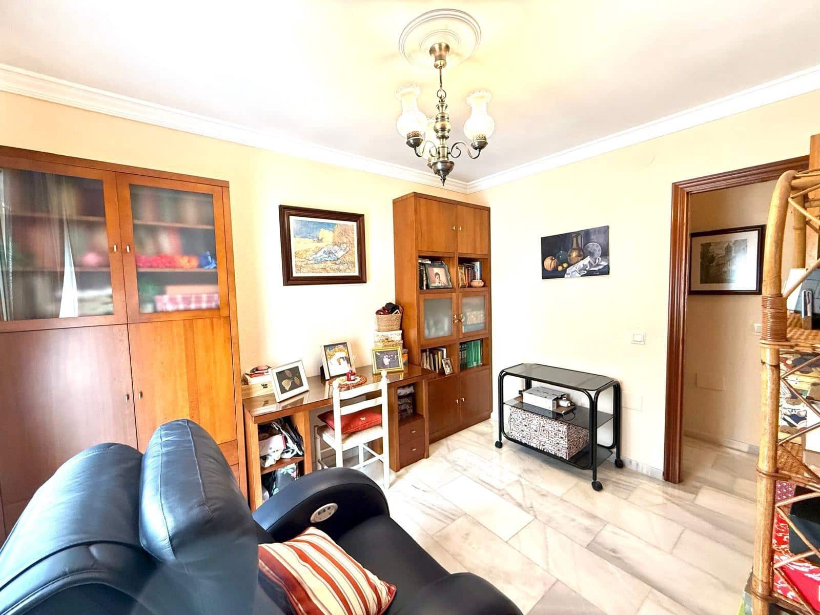 3 slaapkamer Flat te koop in Malaga stad - € 380.000 (Ref: 9652238)