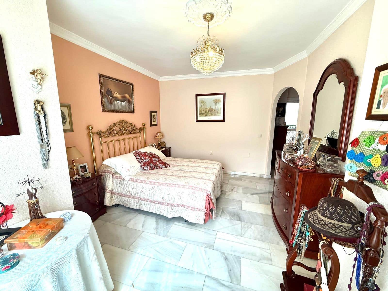 3 slaapkamer Flat te koop in Malaga stad - € 380.000 (Ref: 9652238)