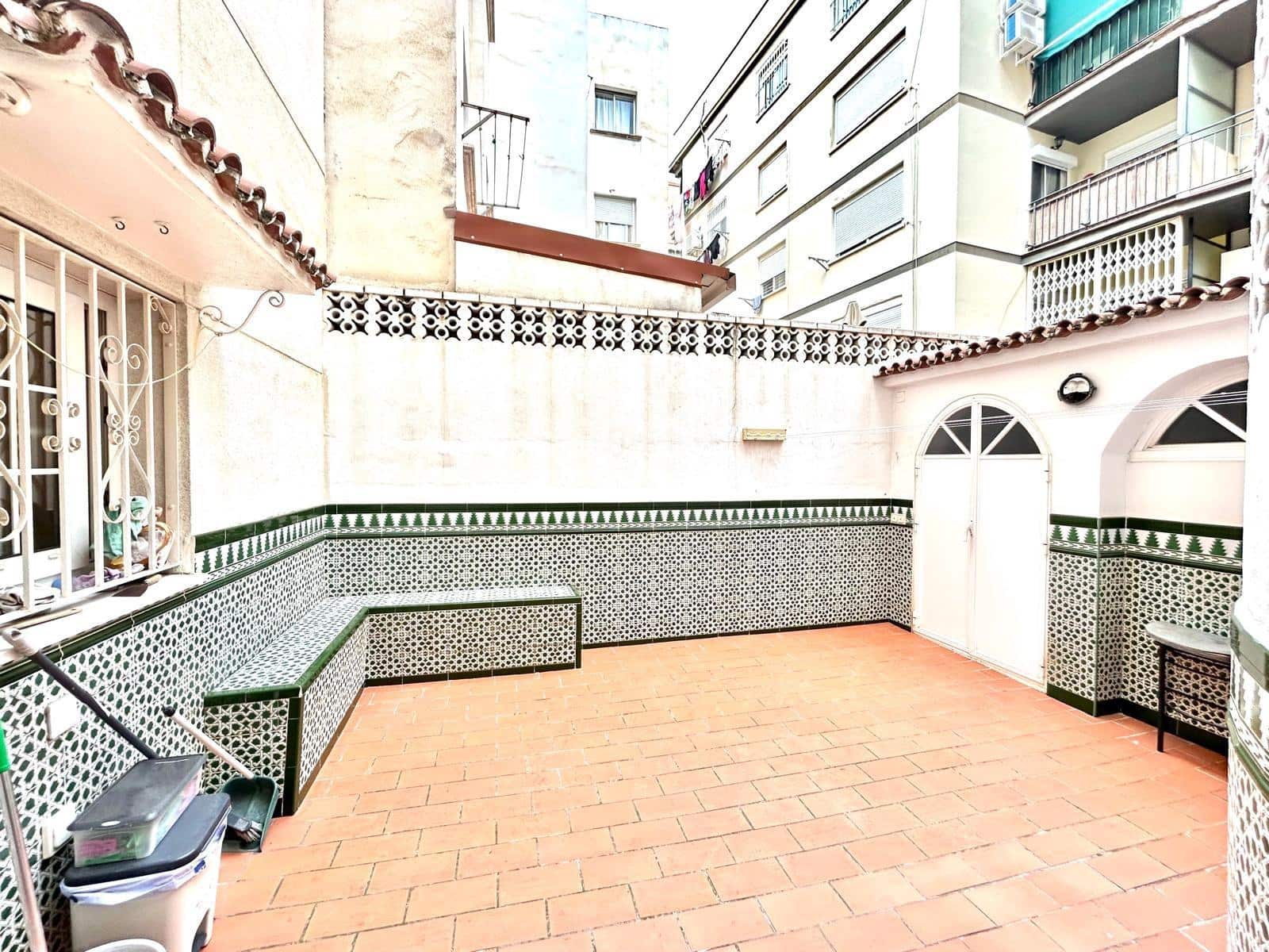 3 slaapkamer Flat te koop in Malaga stad - € 380.000 (Ref: 9652238)
