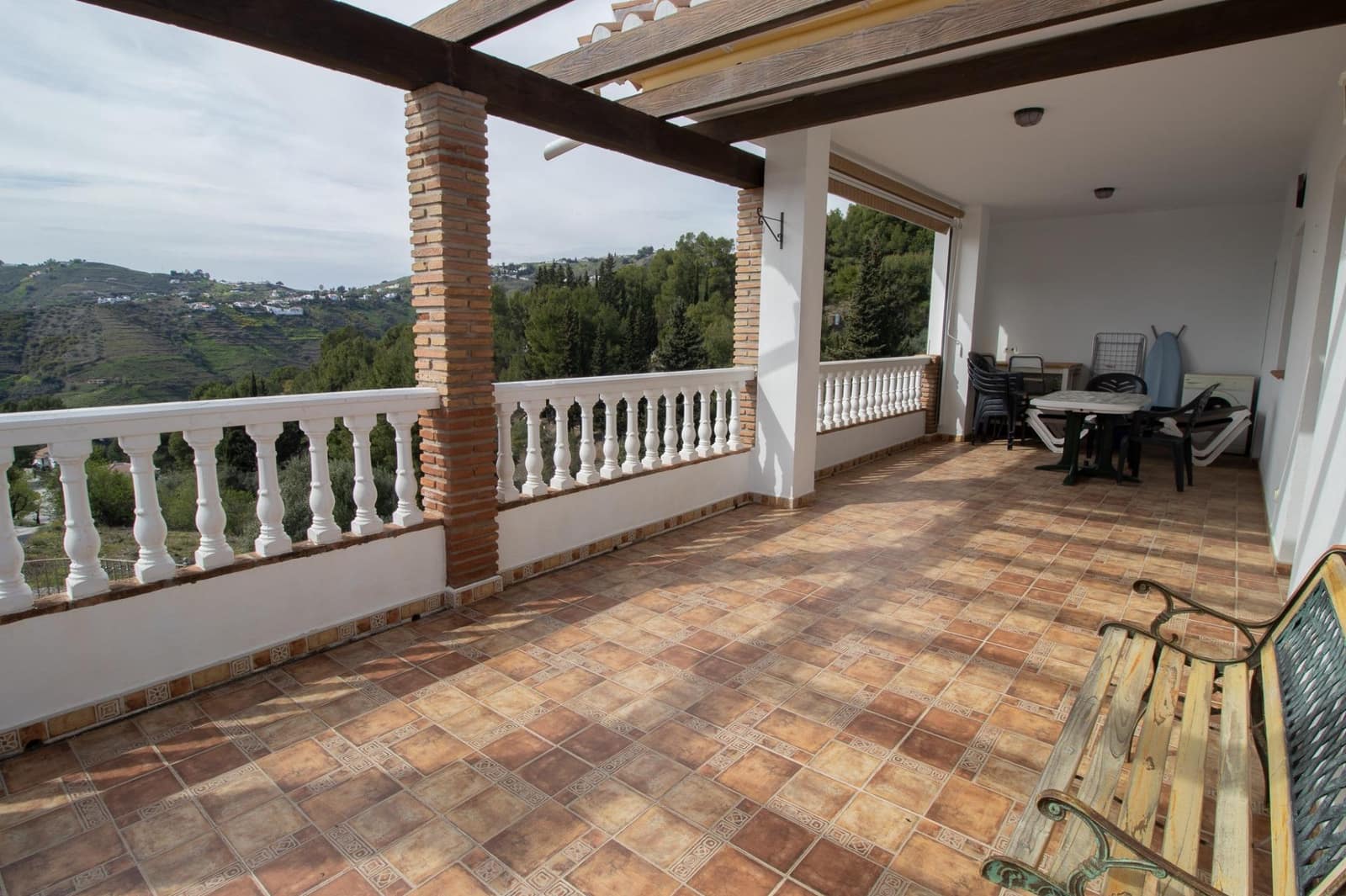 6 slaapkamer Villa te koop in Competa - € 950.000 (Ref: 9659637)