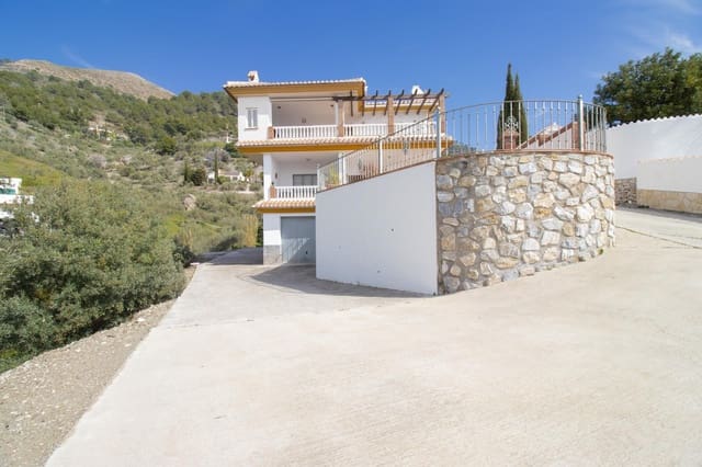 6 slaapkamer Villa te koop in Cómpeta - € 950.000 (Ref: 9659637)