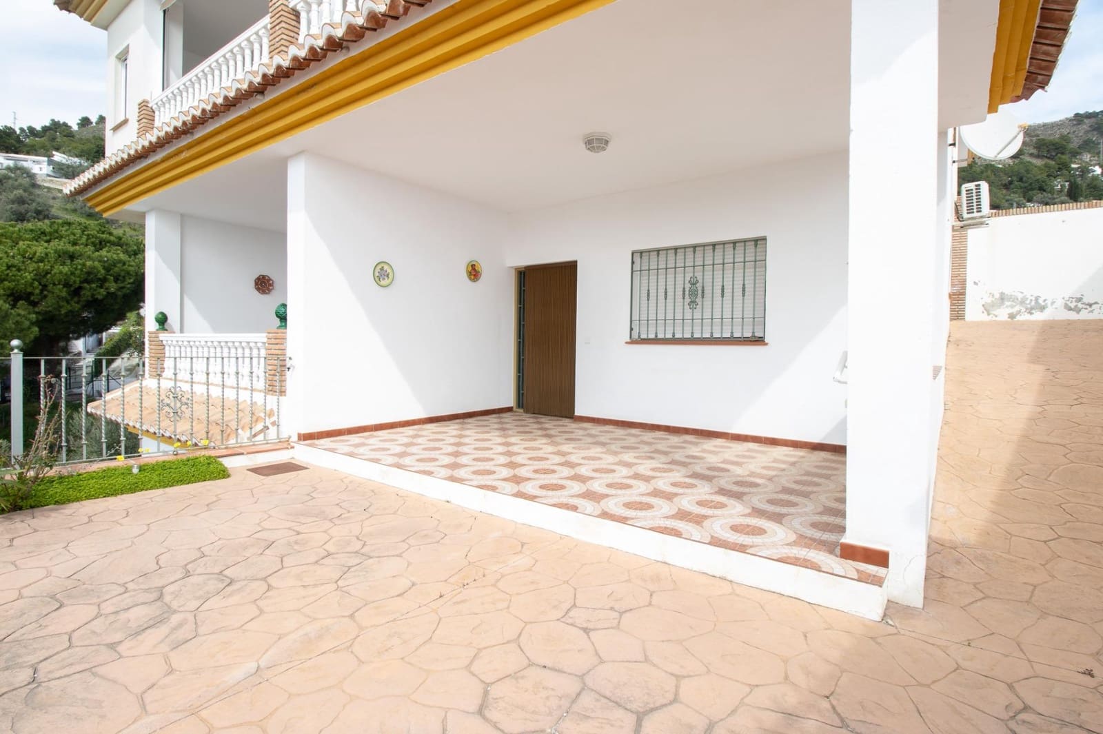 6 slaapkamer Villa te koop in Competa - € 950.000 (Ref: 9659637)