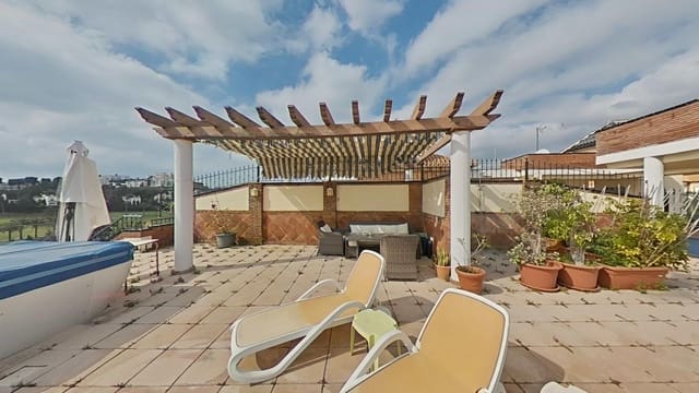 2 chambre Penthouse à vendre à Riviera del Sol, Mijas avec piscine - 479 000 € (Ref: 9666794)