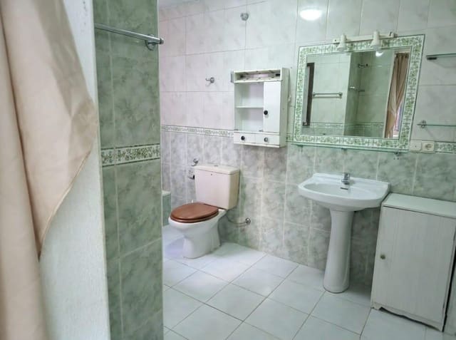 4 slaapkamer Huis te koop in Alhaurín el Grande met garage - € 130.000 (Ref: 9666795)