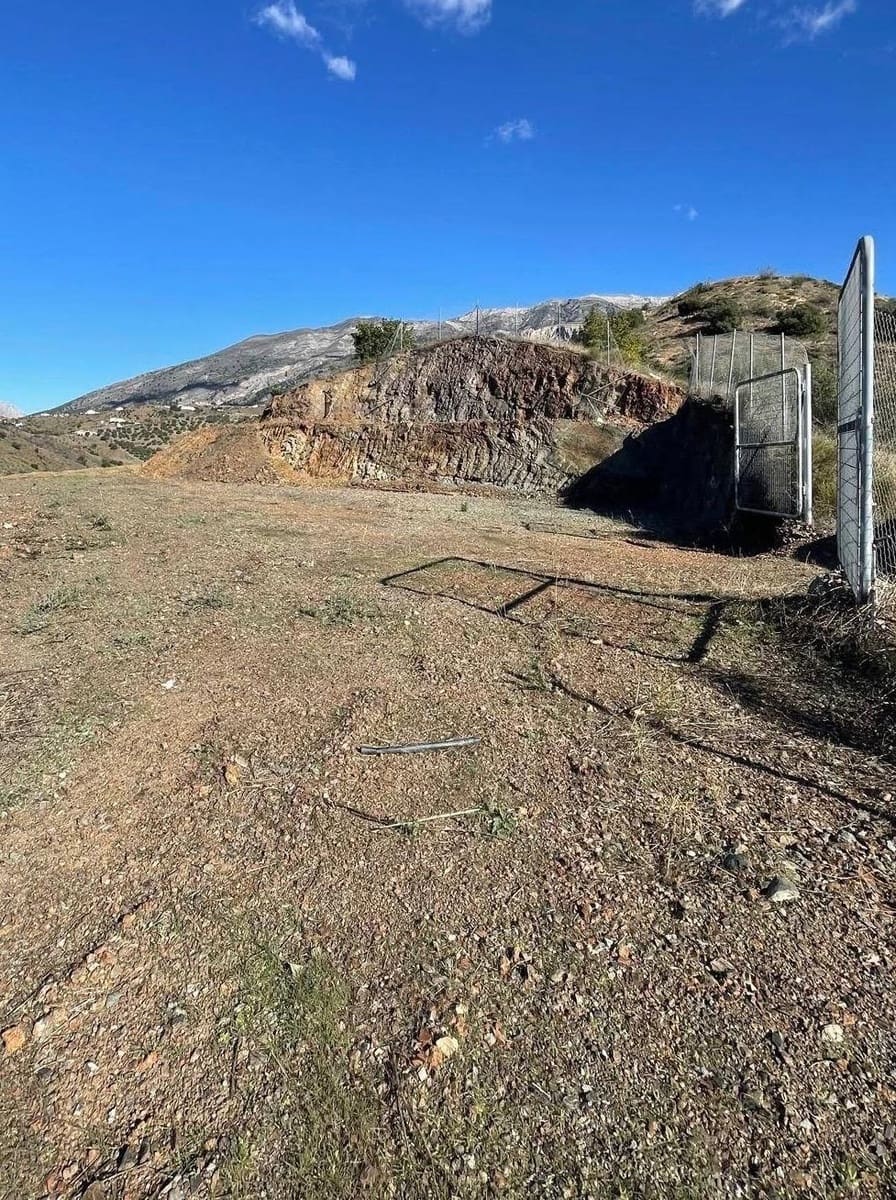 Terreno Non Edificato in vendita in Canillas de Aceituno - 90.000 € (Rif: 9670922)