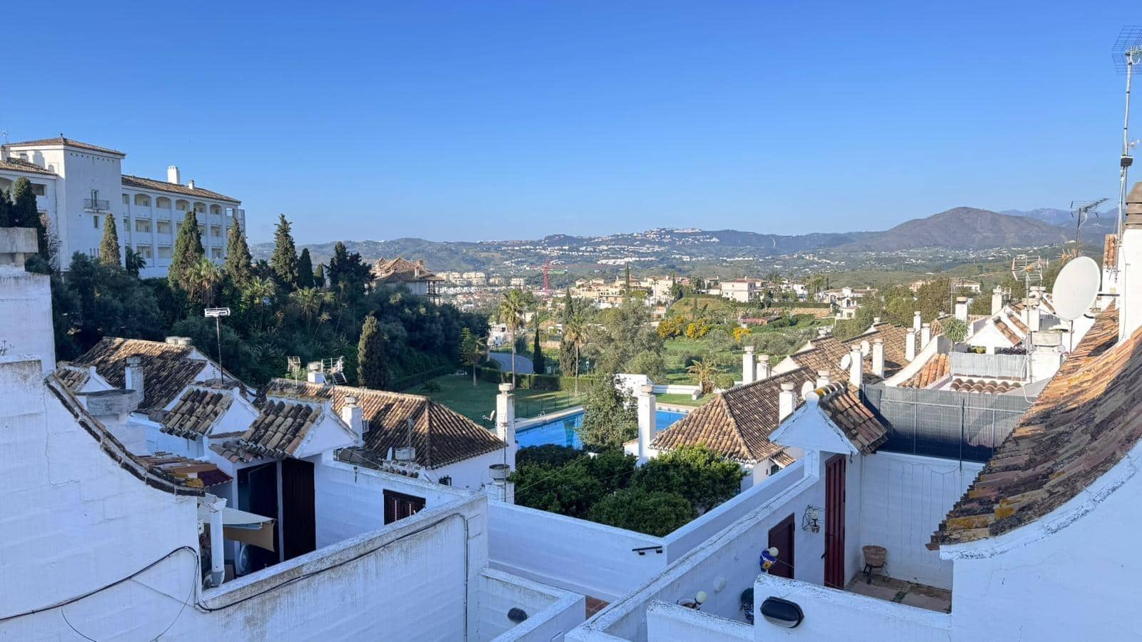 2 soveværelse Lejlighed til salg i Mijas Golf med swimmingpool - € 249.000 (Ref: 9712197)