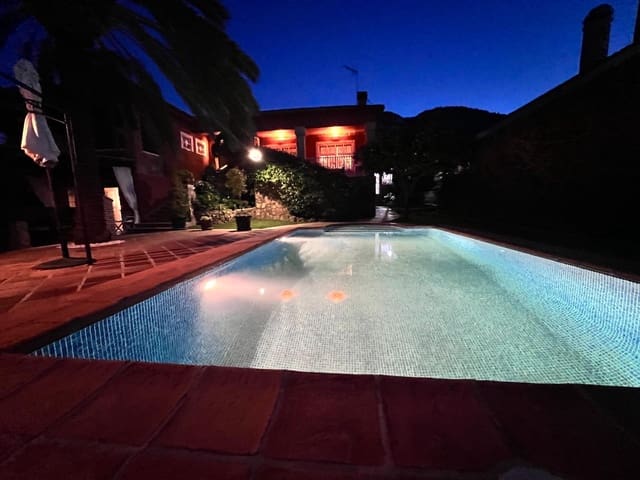 3 camera da letto Villa in vendita in Alhaurín de la Torre con piscina - 985.000 € (Rif: 9715132)