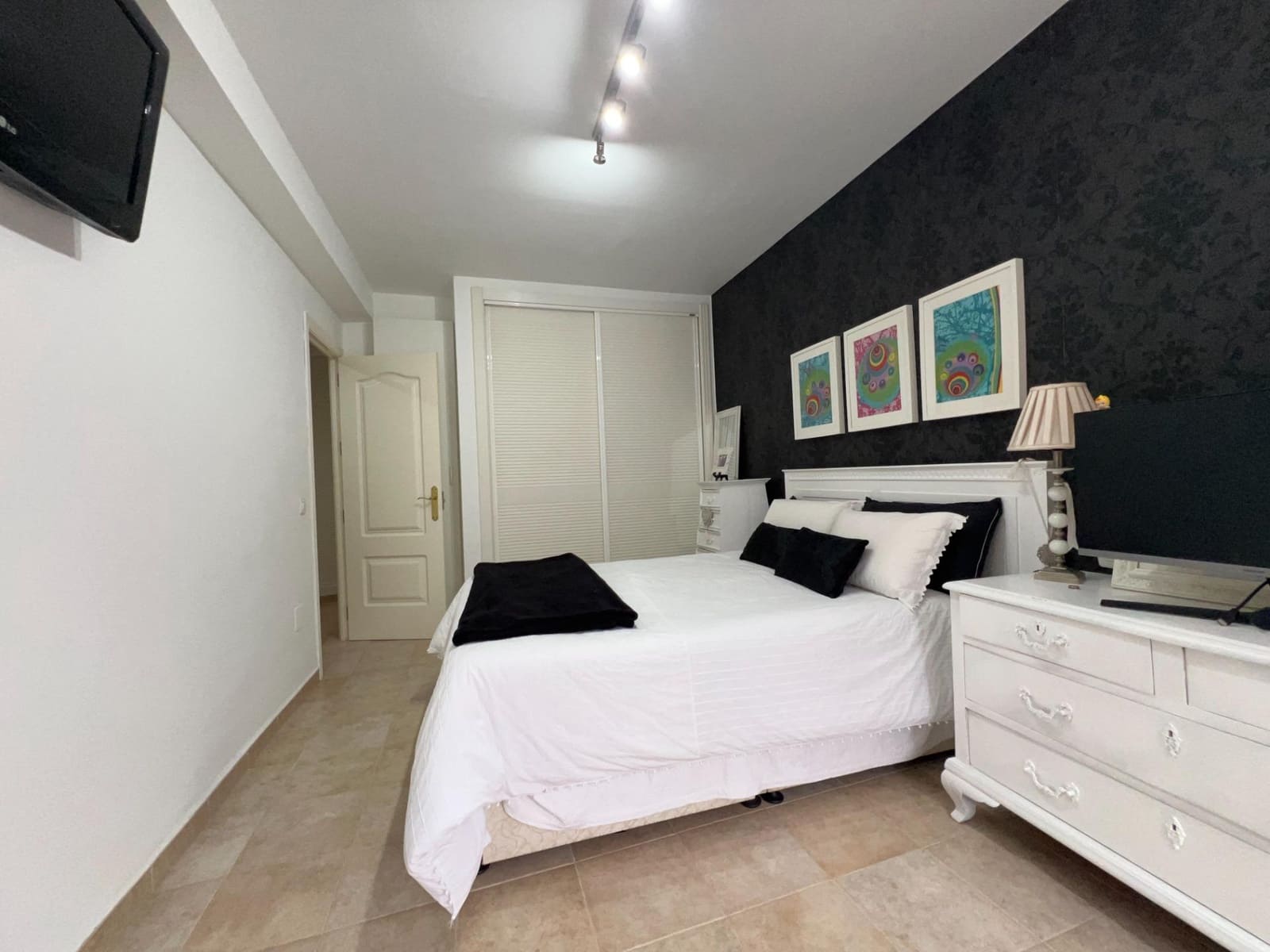 3 makuuhuone Huvila myytävänä paikassa Alhaurin de la Torre mukana uima-altaan - 985 000 € (Ref: 9715132)