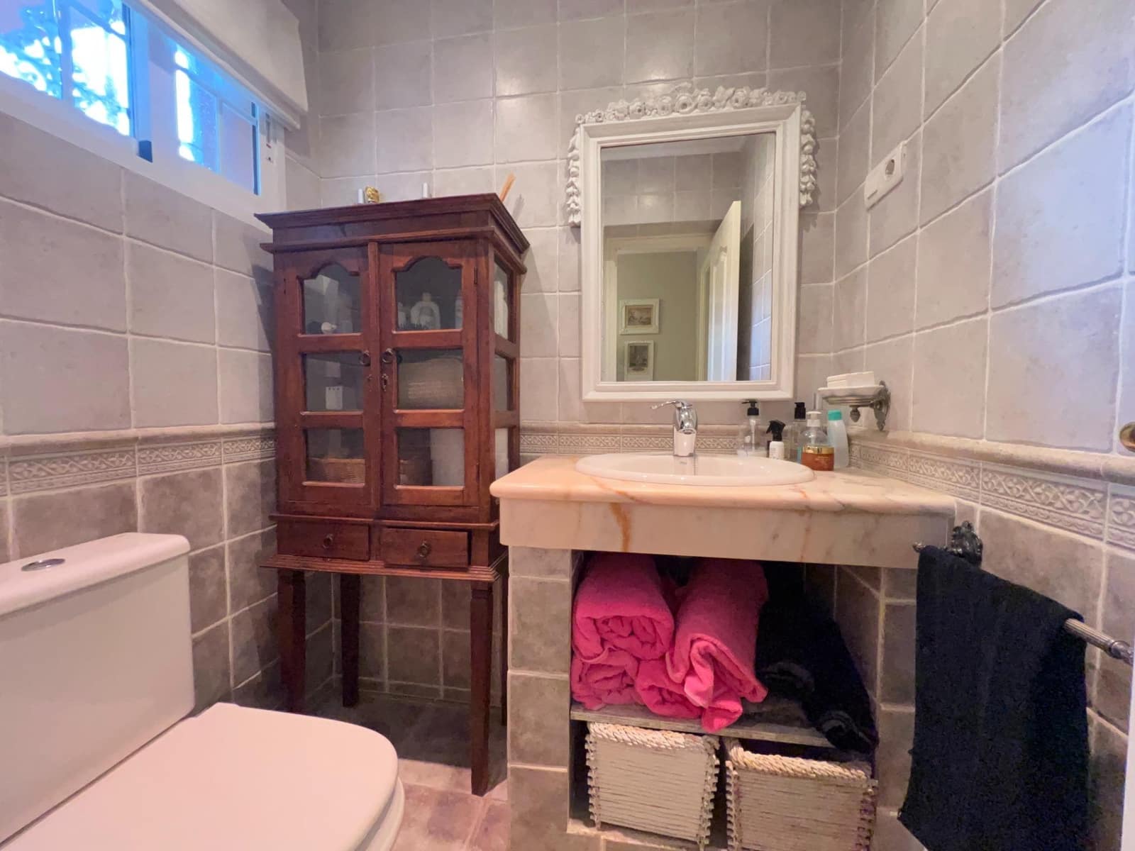 3 makuuhuone Huvila myytävänä paikassa Alhaurin de la Torre mukana uima-altaan - 985 000 € (Ref: 9715132)
