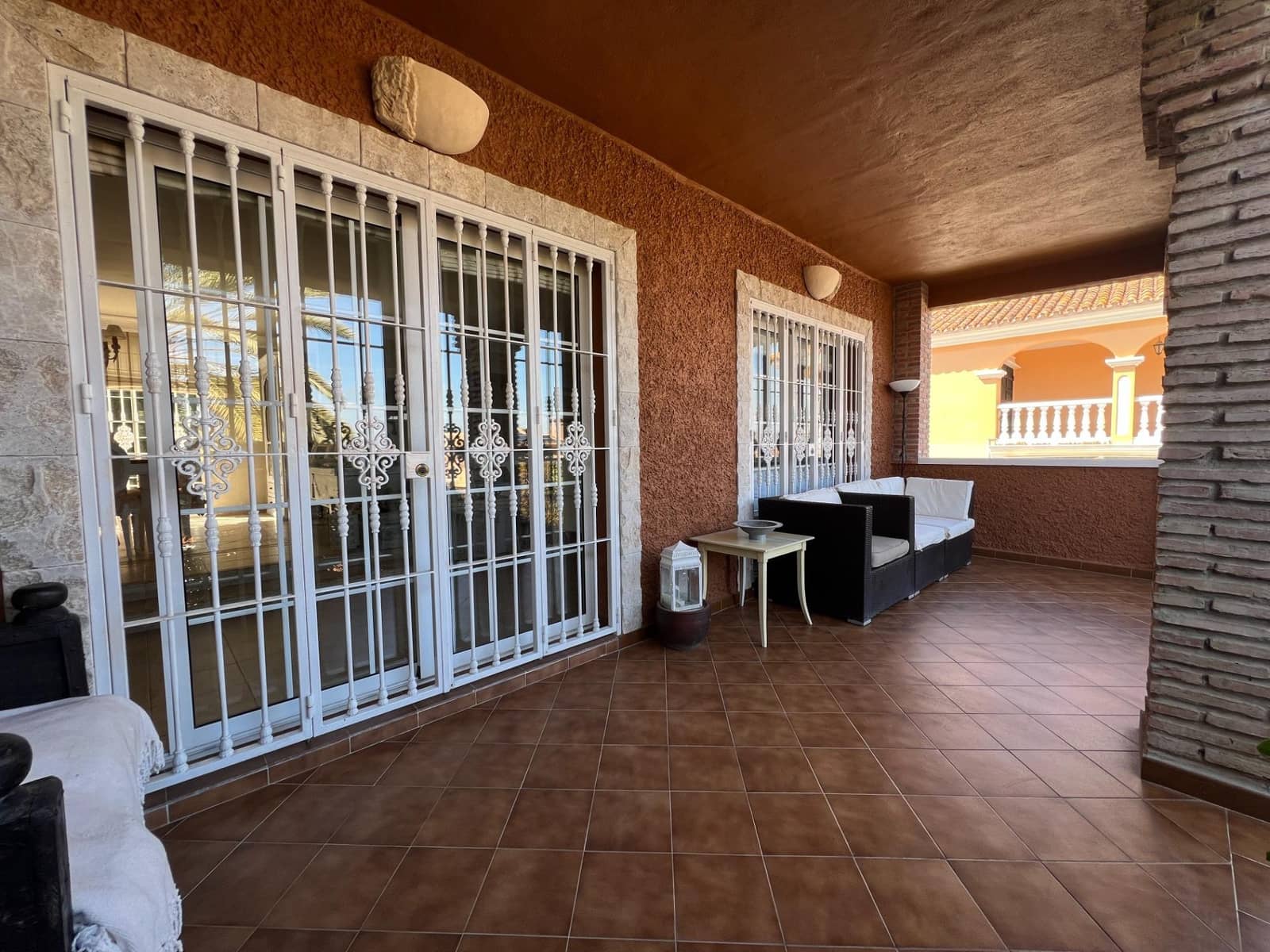 3 makuuhuone Huvila myytävänä paikassa Alhaurin de la Torre mukana uima-altaan - 985 000 € (Ref: 9715132)