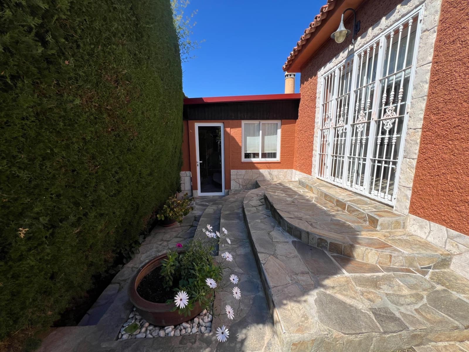 3 makuuhuone Huvila myytävänä paikassa Alhaurin de la Torre mukana uima-altaan - 985 000 € (Ref: 9715132)