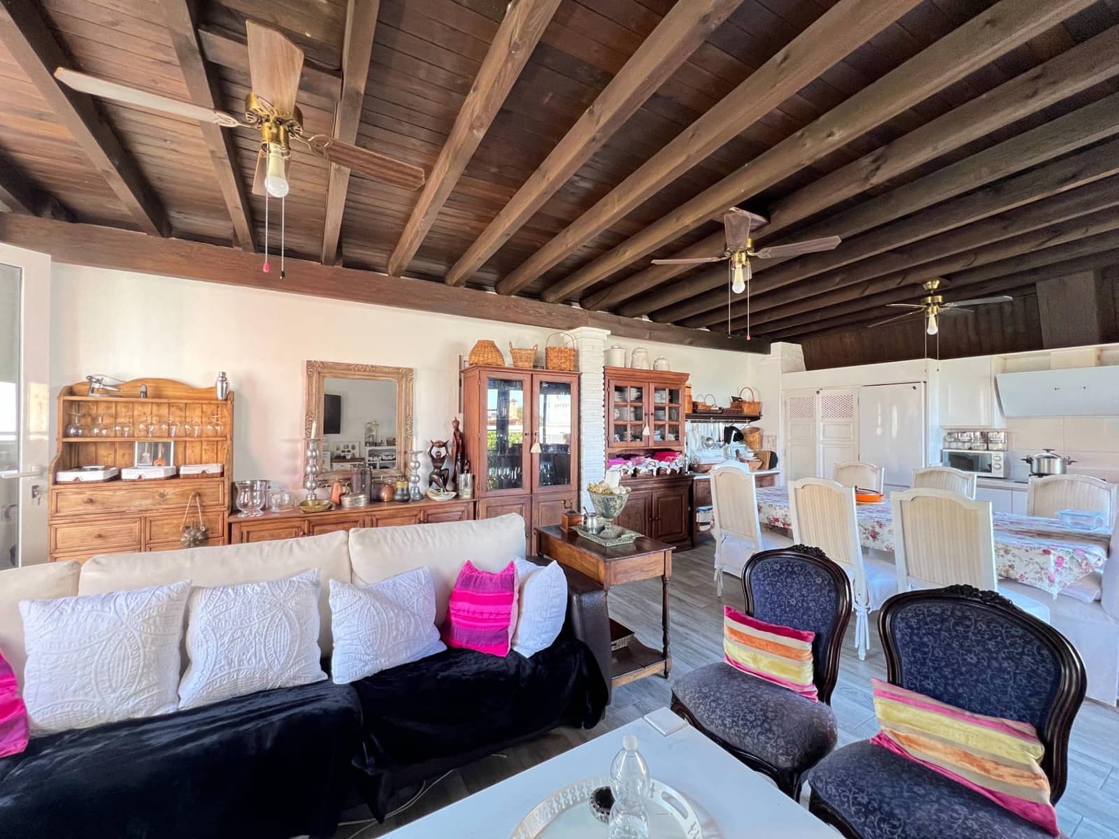 3 makuuhuone Huvila myytävänä paikassa Alhaurin de la Torre mukana uima-altaan - 985 000 € (Ref: 9715132)