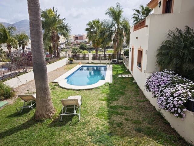 3 quarto Moradia Geminada para venda em Coín com piscina garagem - 420 000 € (Ref: 9720205)