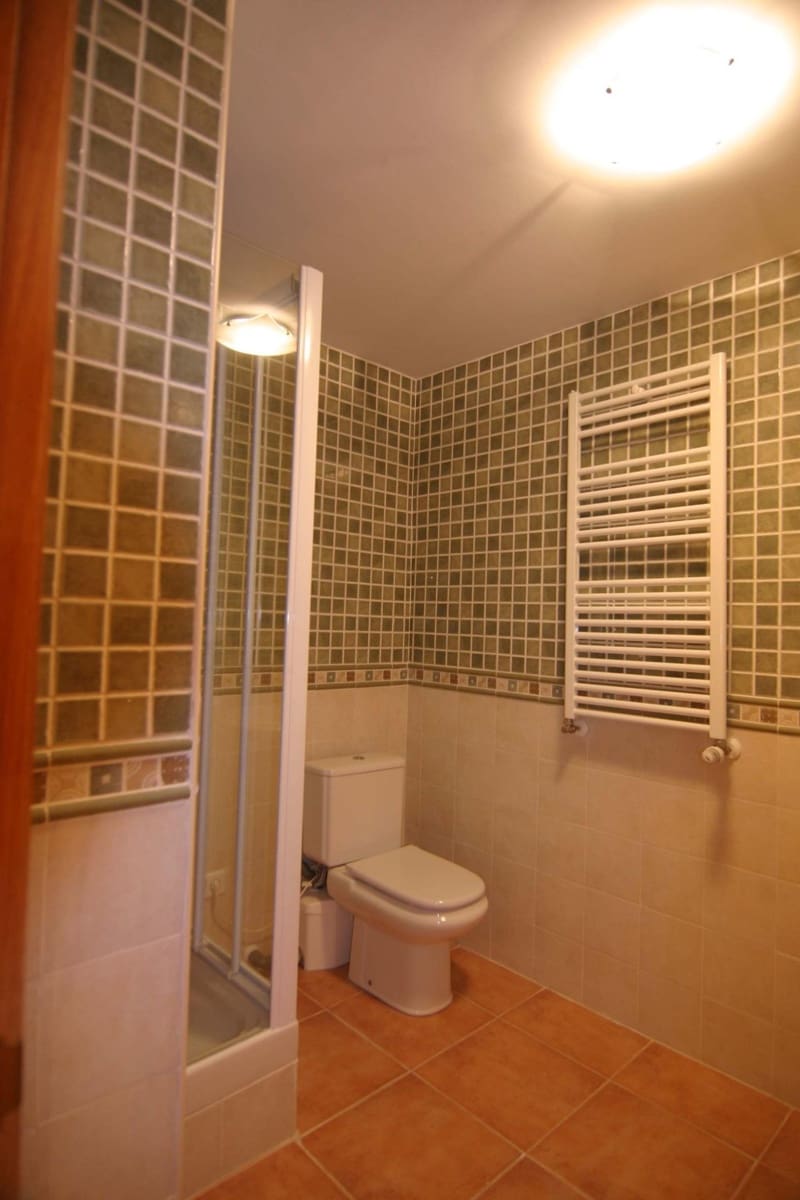 3 bedroom Semi-detached Villa for sale in Coin with pool garage - € 420,000 (Ref: 9720205)