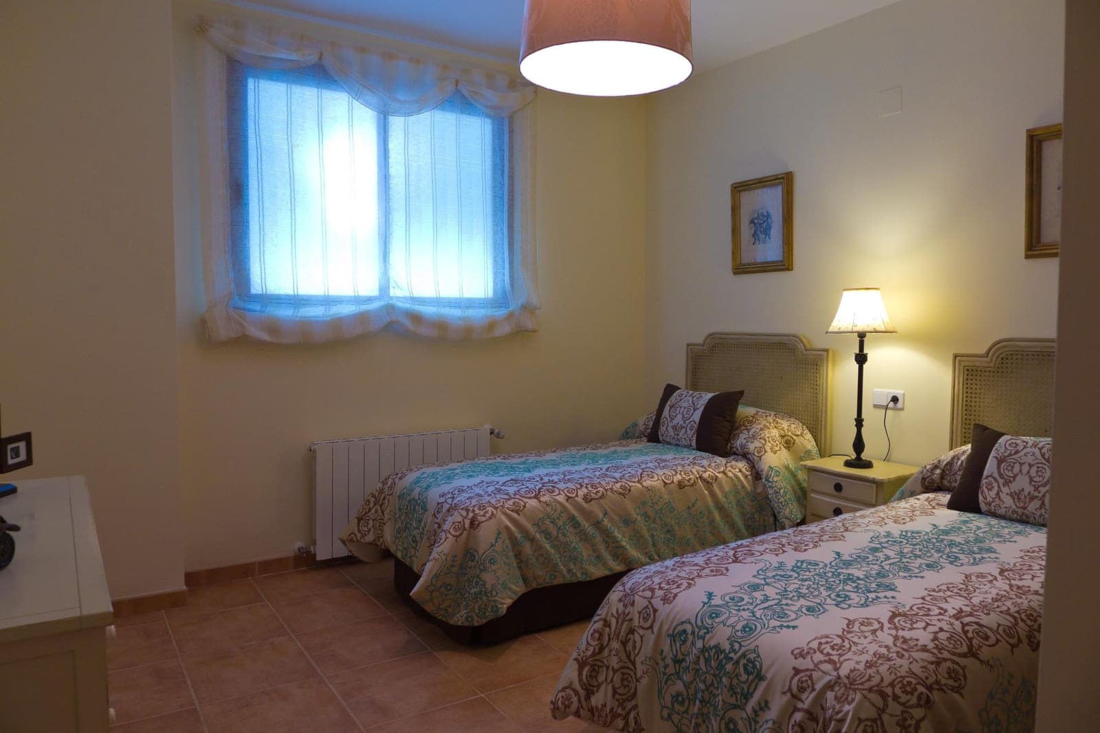 3 bedroom Semi-detached Villa for sale in Coin with pool garage - € 420,000 (Ref: 9720205)