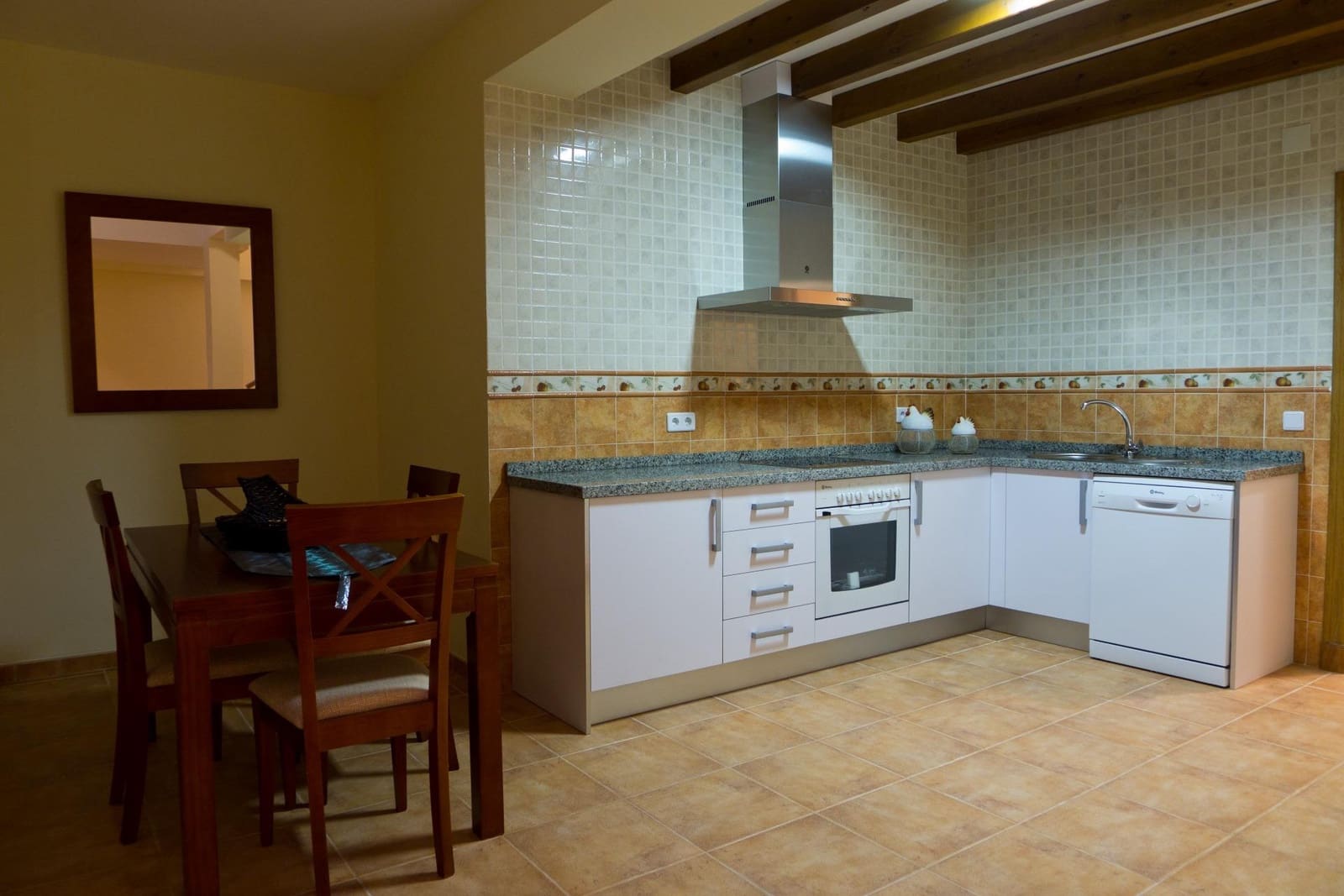 3 bedroom Semi-detached Villa for sale in Coin with pool garage - € 420,000 (Ref: 9720205)
