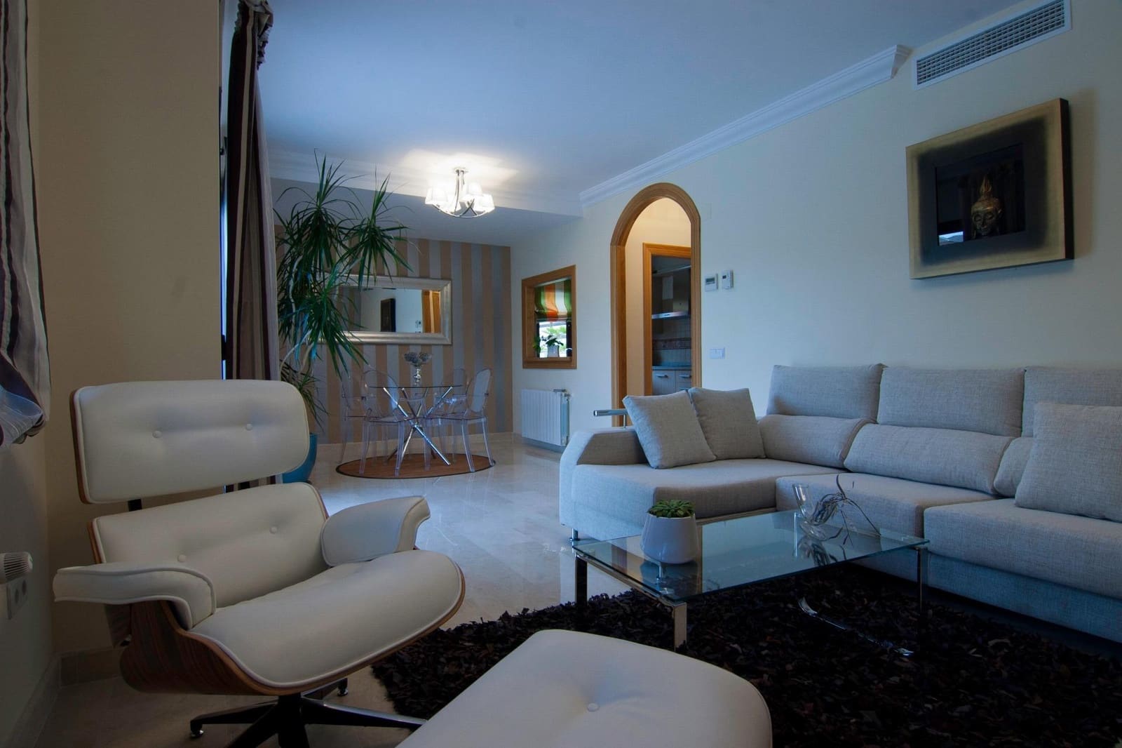 5 bedroom Semi-detached Villa for sale in Coin with pool garage - € 420,000 (Ref: 9720205)