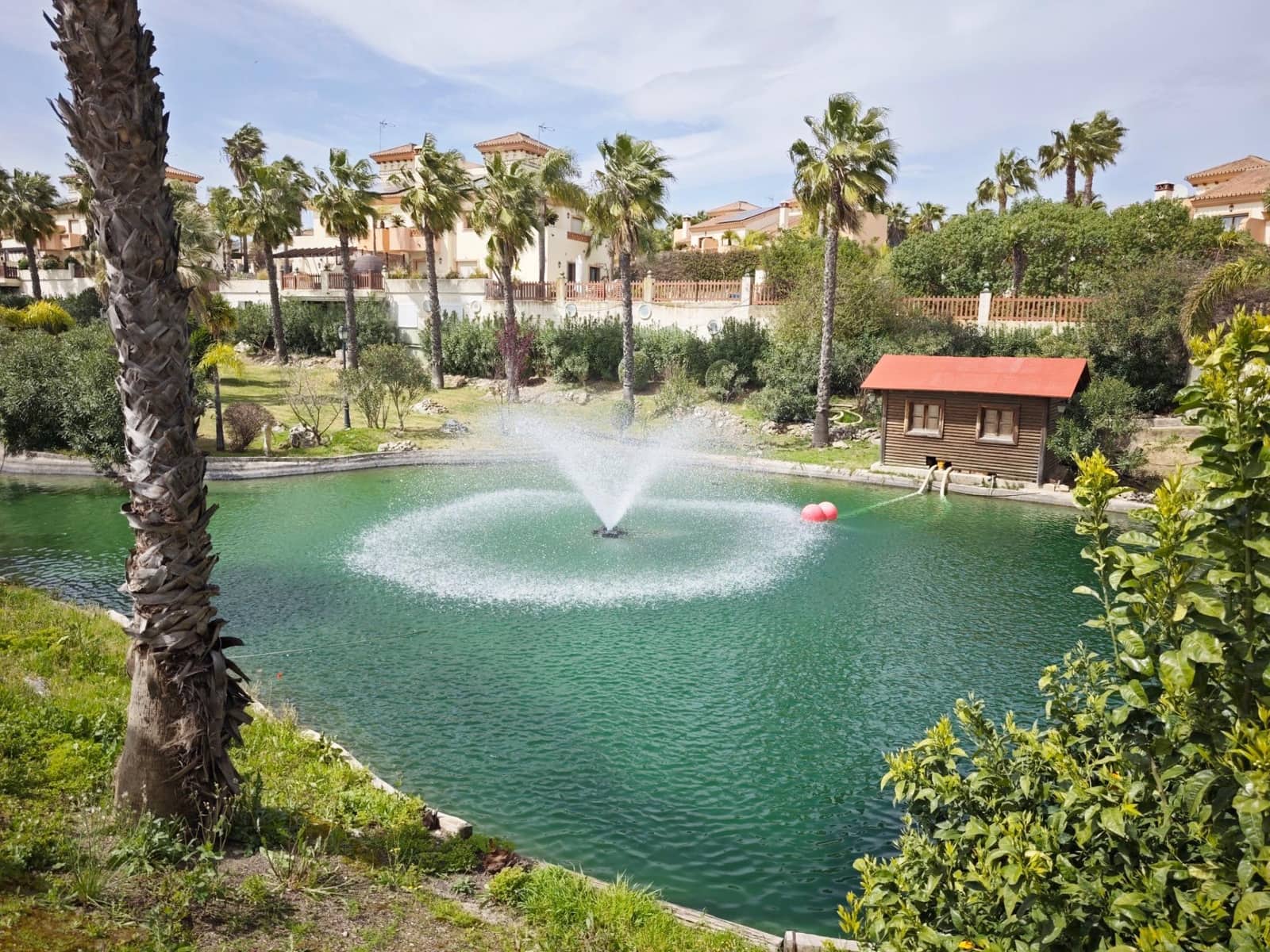 5 bedroom Semi-detached Villa for sale in Coin with pool garage - € 420,000 (Ref: 9720205)