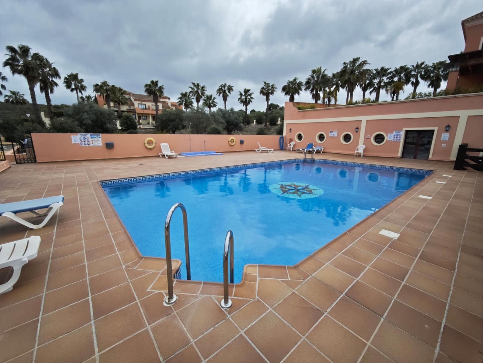 5 bedroom Semi-detached Villa for sale in Coin with pool garage - € 420,000 (Ref: 9720205)