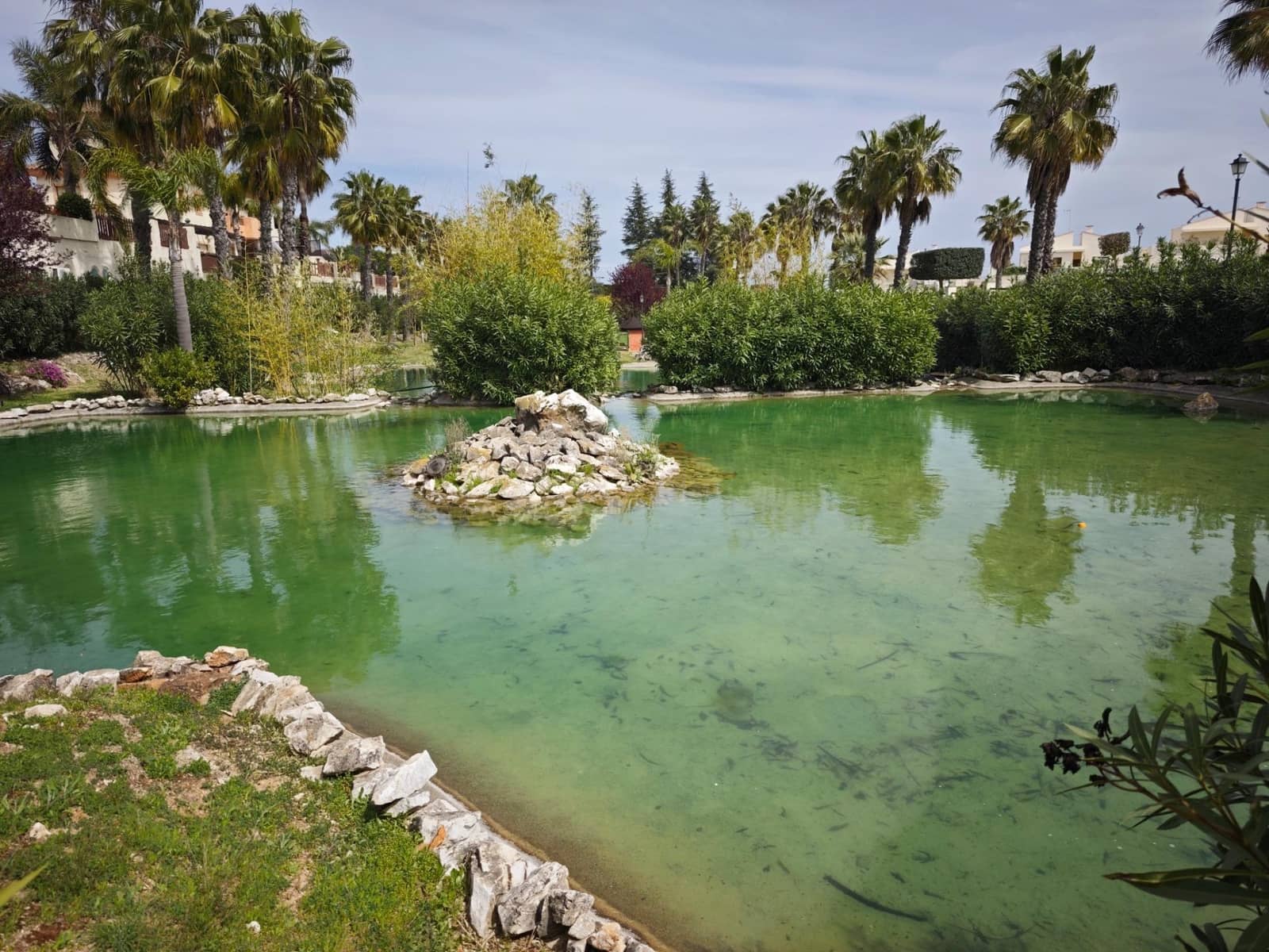 5 bedroom Semi-detached Villa for sale in Coin with pool garage - € 420,000 (Ref: 9720205)