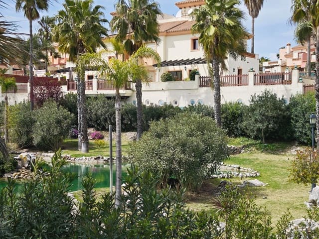 5 sovrum Semi-fristående Villa till salu i Coín med pool garage - 420 000 € (Ref: 9720205)