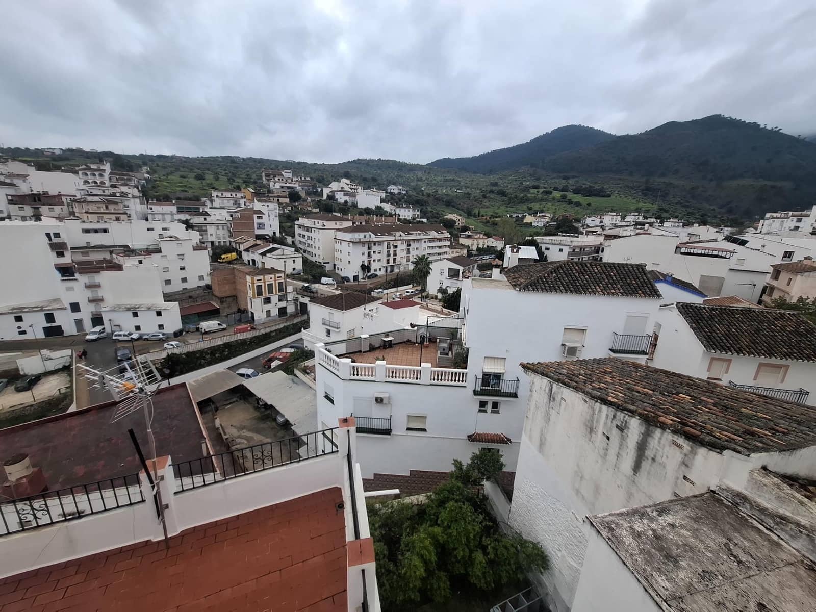 5 Zimmer Villa zu verkaufen in Tolox - 296.940 € (Ref: 9721910)