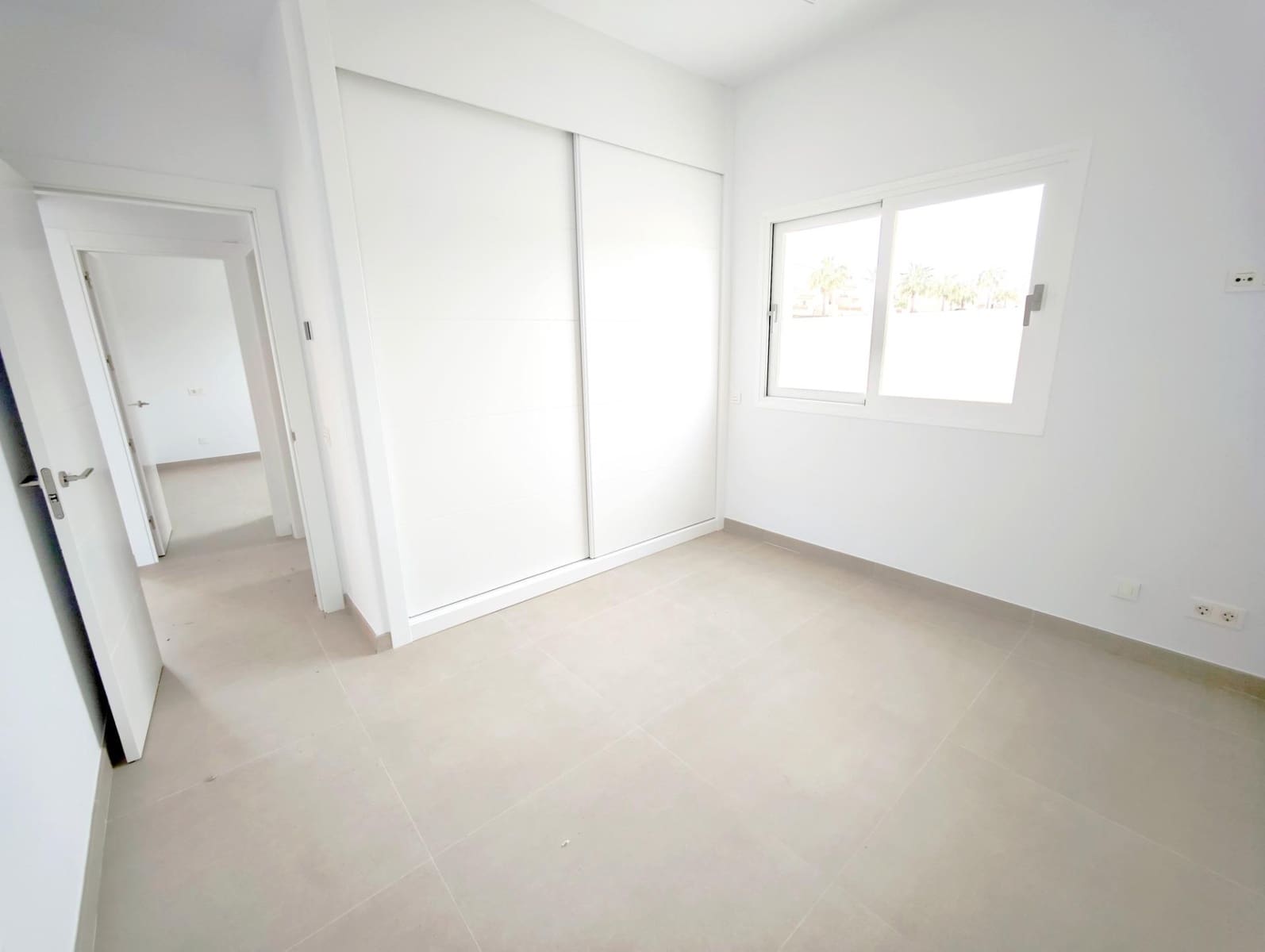 3 slaapkamer Halfvrijstaande villa te koop in Coin met zwembad - € 439.950 (Ref: 9721911)