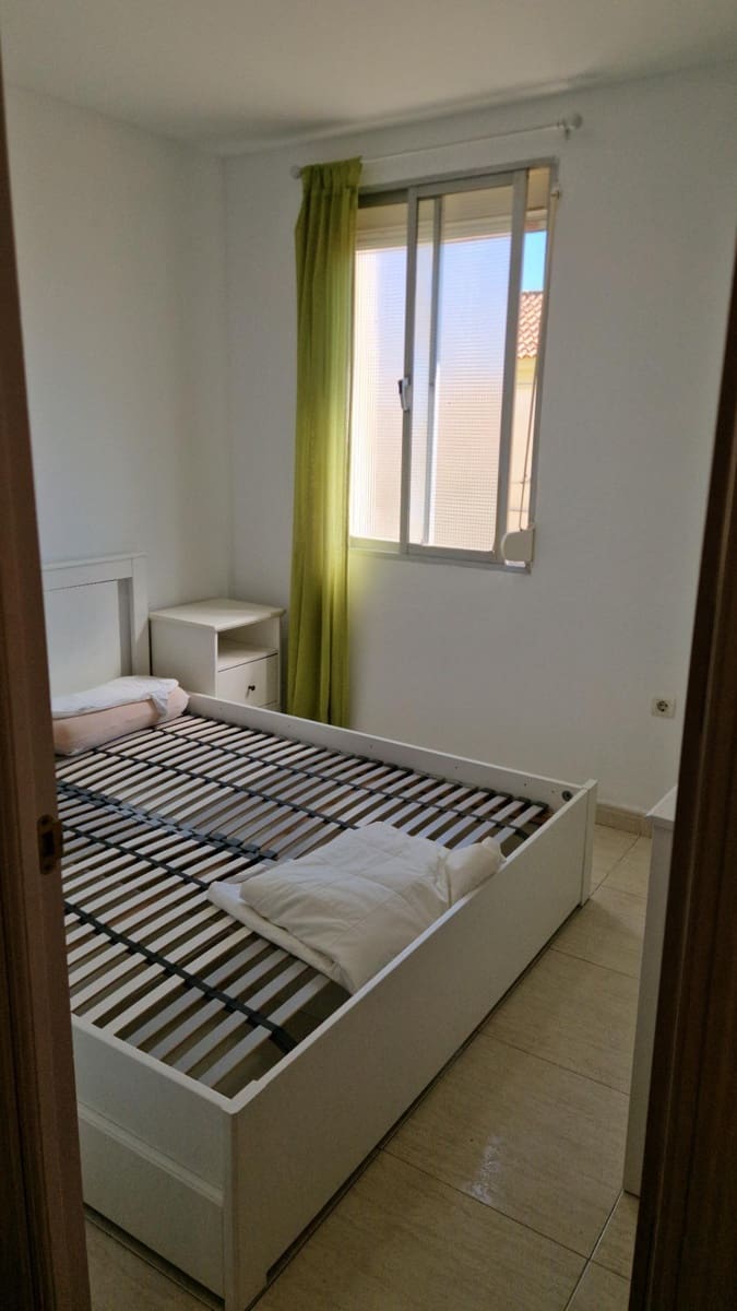 3 sypialnia Mieszkanie na sprzedaż w Miasto Malaga - 205 000 € (Ref: 9726854)
