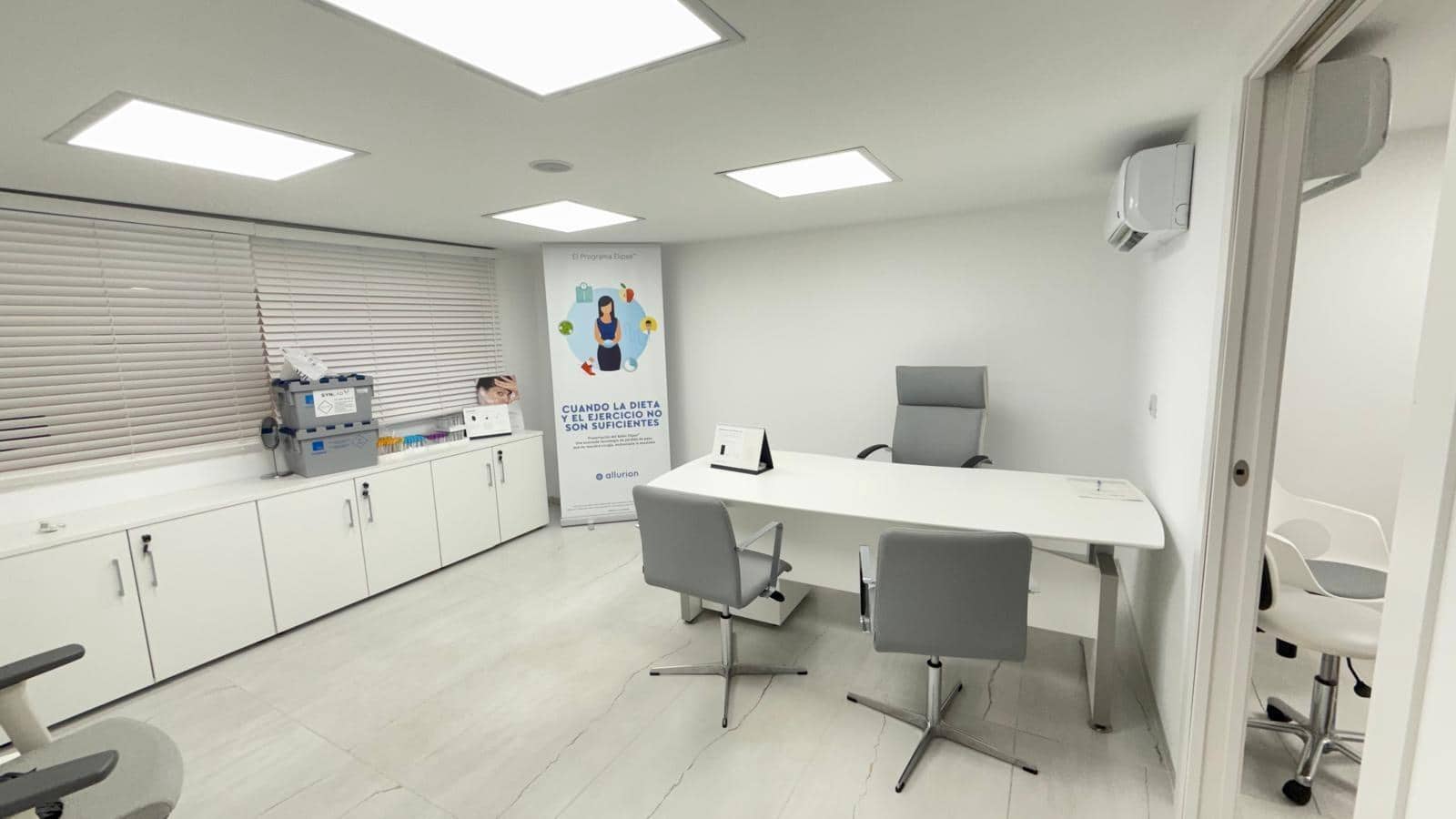 6 sovrum Kommersiell till salu i Algeciras - 295 000 € (Ref: 9726855)