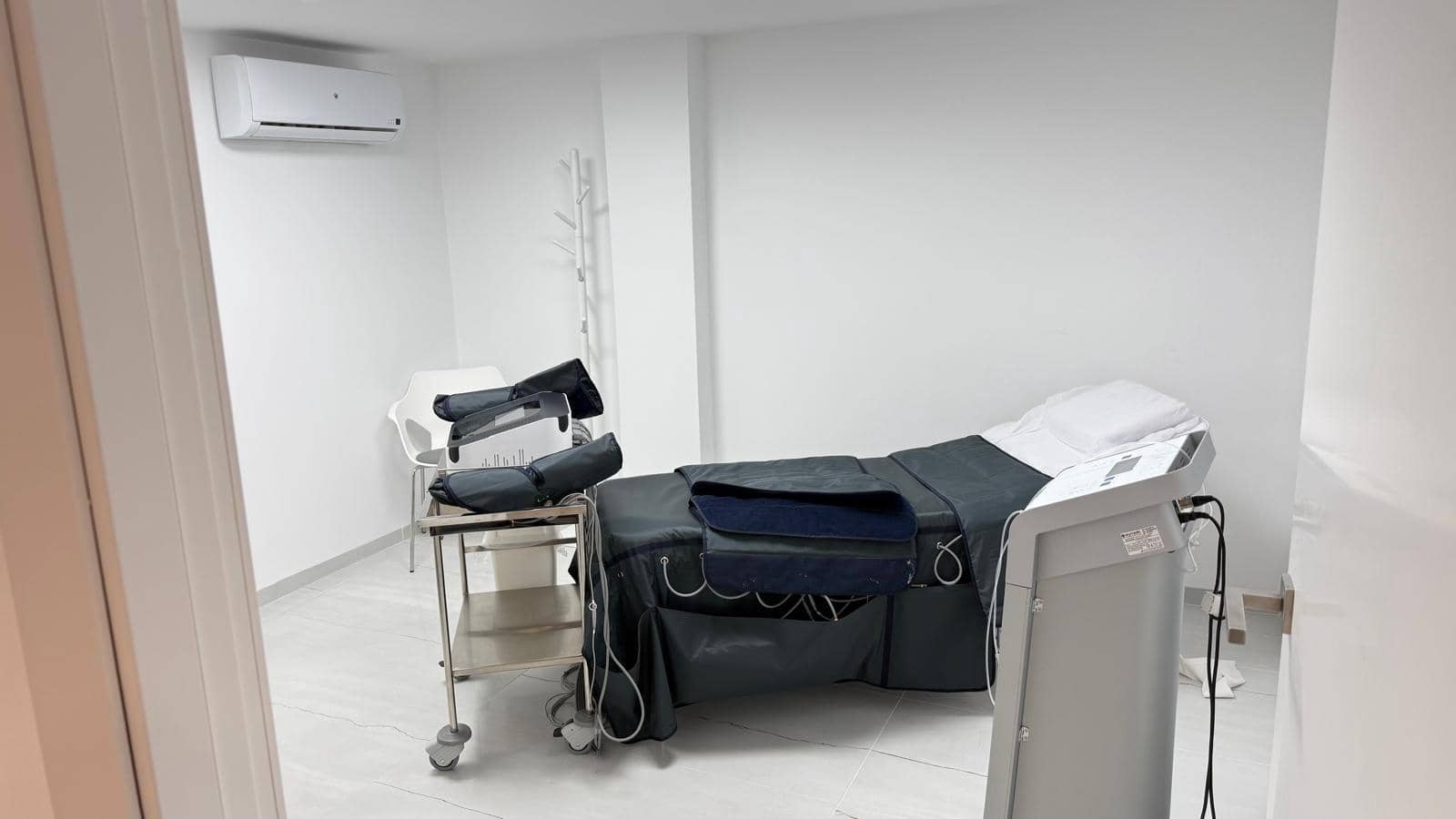 6 sovrum Kommersiell till salu i Algeciras - 295 000 € (Ref: 9726855)