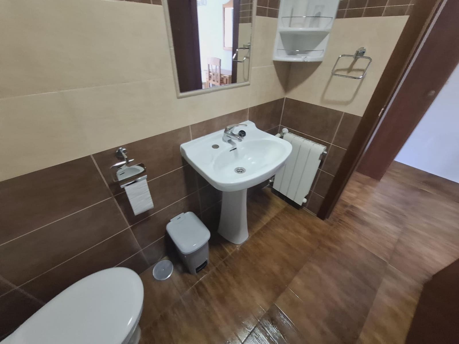 30 soveværelse Hotel til salg i Tolox med garage - € 890.000 (Ref: 9735819)