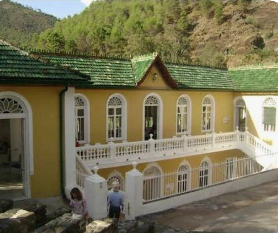 30 soveværelse Hotel til salg i Tolox med garage - € 890.000 (Ref: 9735819)